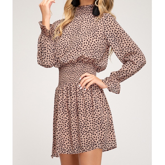 *Dreamy Smocked Patterned Dress - Picture 3 of 8